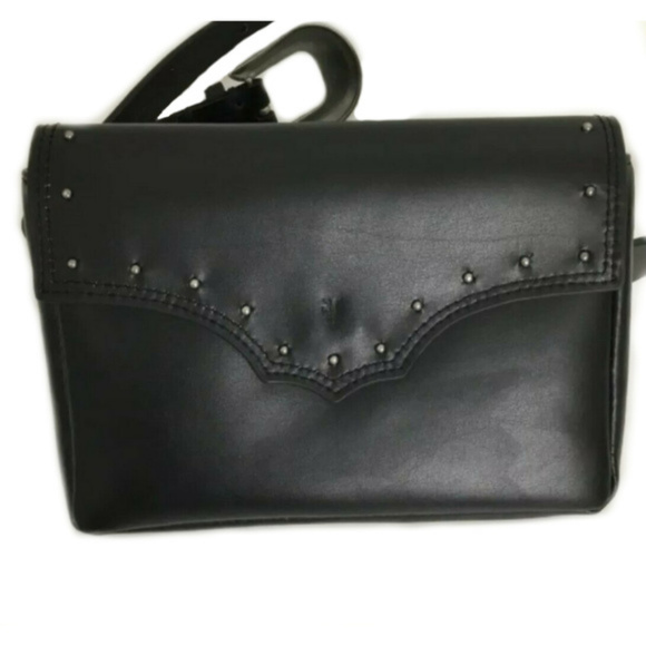 Frye Black Leather Belt Bag | Festival Boho Style - Picture 4 of 4